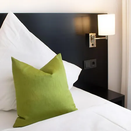 Hotel Slue By Wmm
