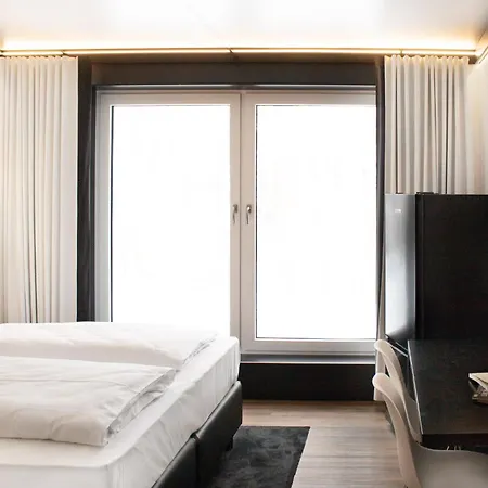 Hotel Slue By Wmm